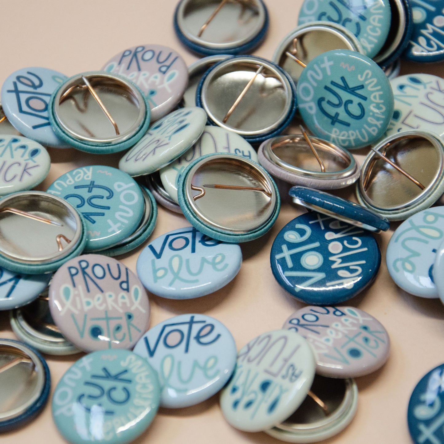 Vote Blue Button